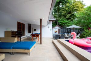 Lake House